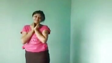 Съсед аматьор мастурбира порно със зрели жени путка за гадже 2016