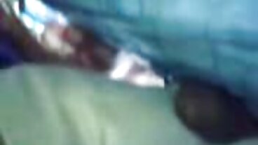 Черният хуй порно с бабички получава напляскано видео