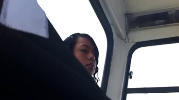 Френски маншон за порно зрели жени путки