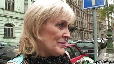Азиатска полиция stari babi porno